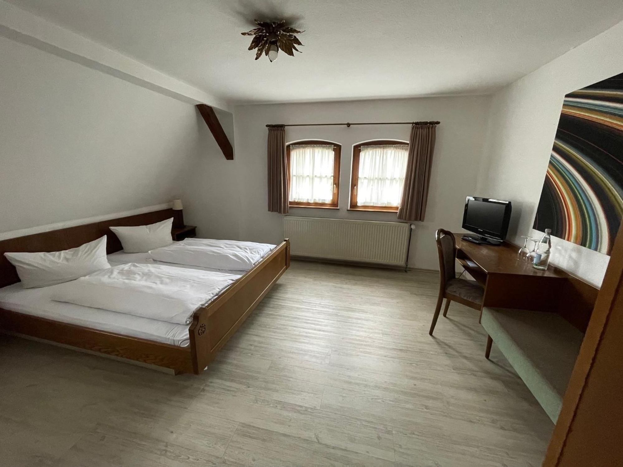Landhotel Sickinger Hof Walldorf  Exterior photo